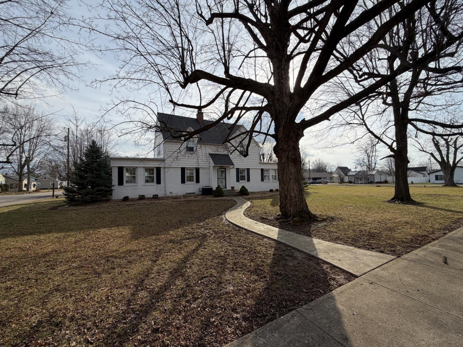 301 Morrell Street Milan, IN 47031 - Photo 4 of 70