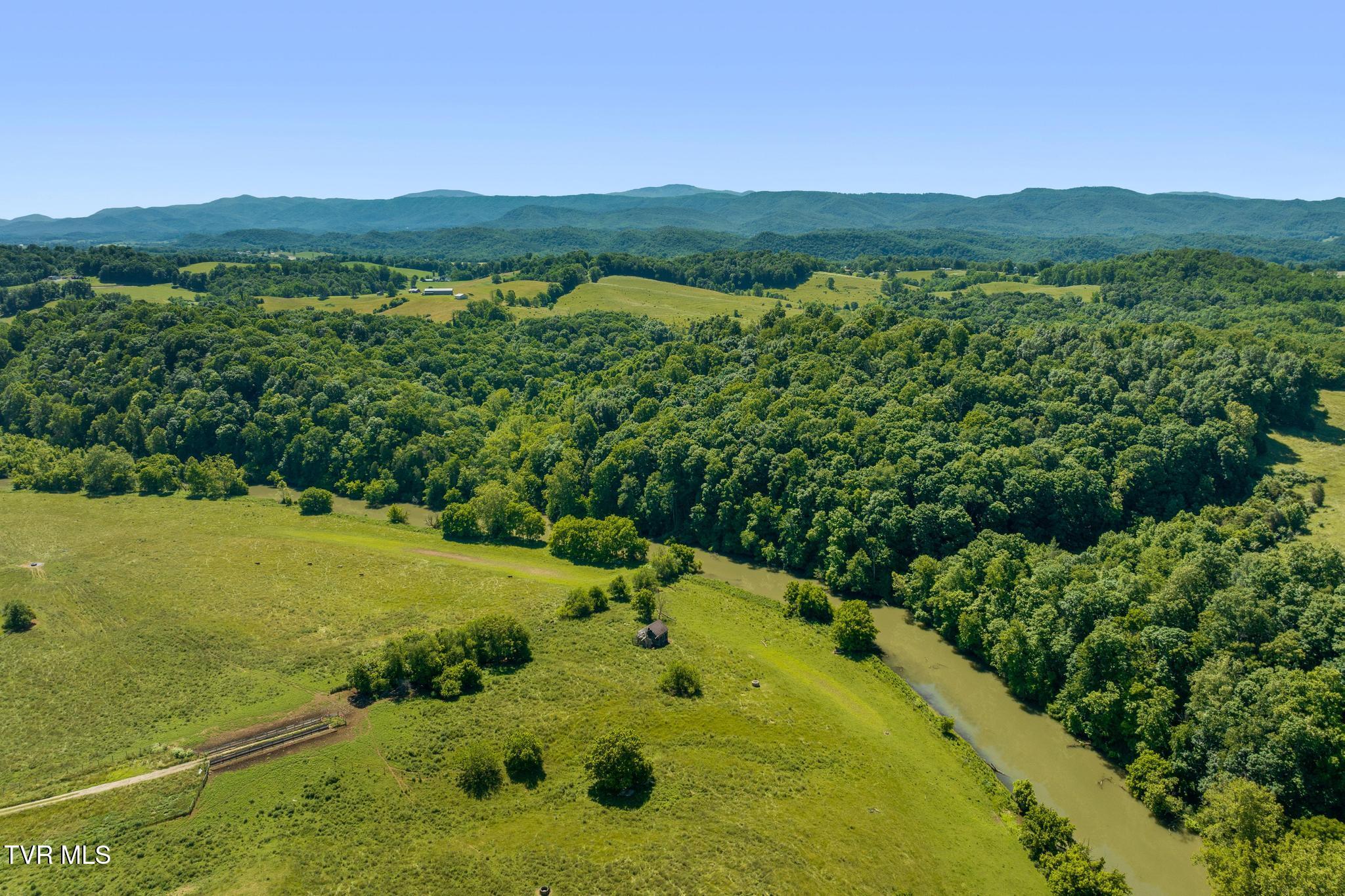 35000 Barrtree Lane Glade Spring, VA 24340 - Photo 37 of 79 DJI_0372
