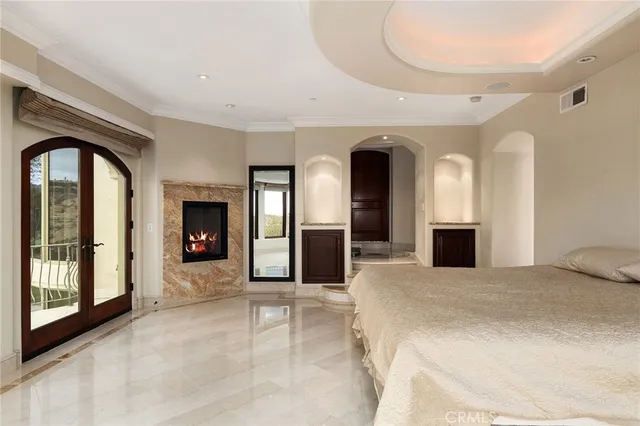 a view of terrace with city view