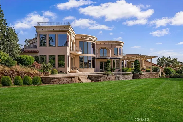 $3,250,000 | 876 Whispering Winds Lane, Chico, CA 95928
