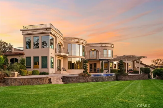 $3,250,000 | 876 Whispering Winds Lane, Chico, CA 95928