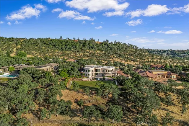 $3,250,000 | 876 Whispering Winds Lane, Chico, CA 95928