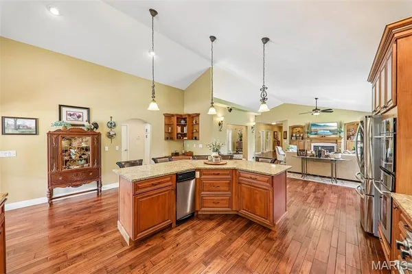 $775,000 | 4159 Monke Avenue, Litchfield, IL 62056