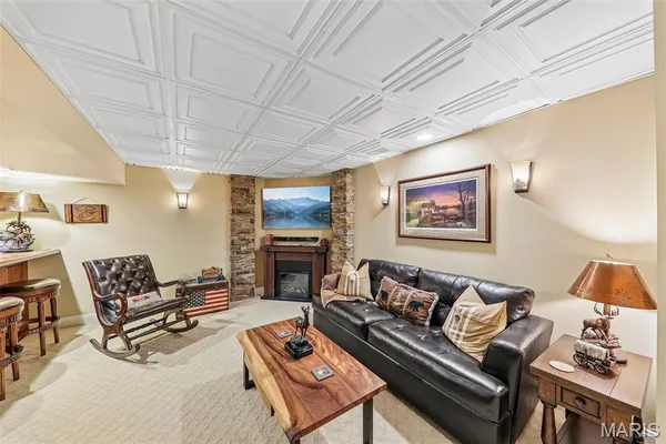 $775,000 | 4159 Monke Avenue, Litchfield, IL 62056