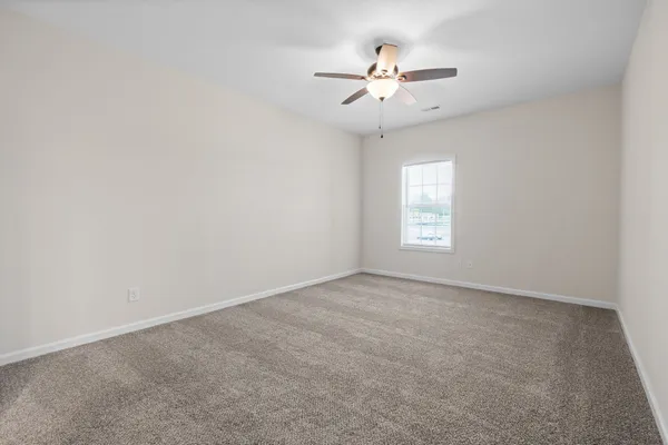 $1,585 | 15 Millswood Drive, Unit D212, Clarksville, TN 37042