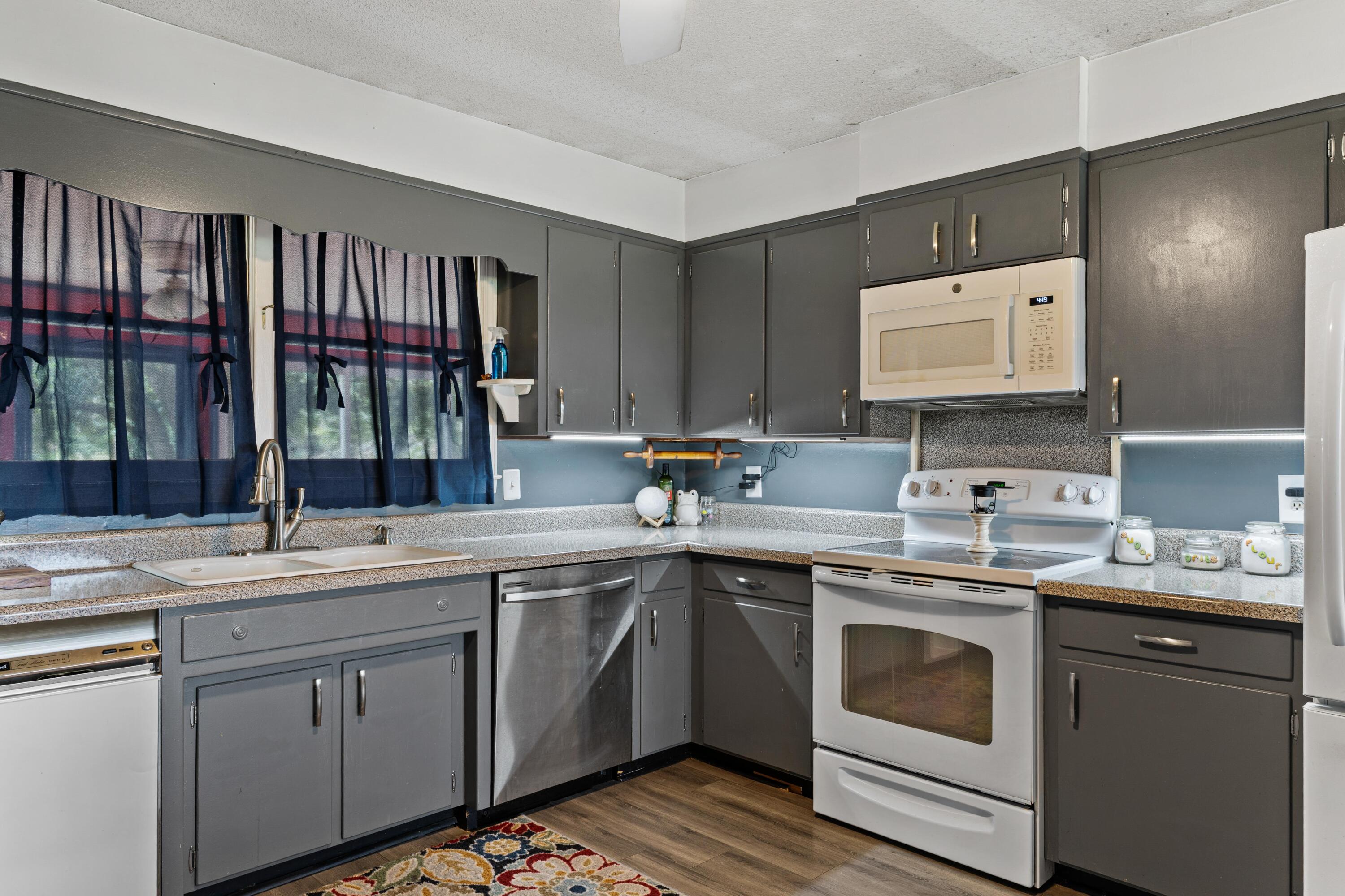 1550 Hillsboro Road Orangeburg, SC 29115 - Photo 23 of 33 DSC09949