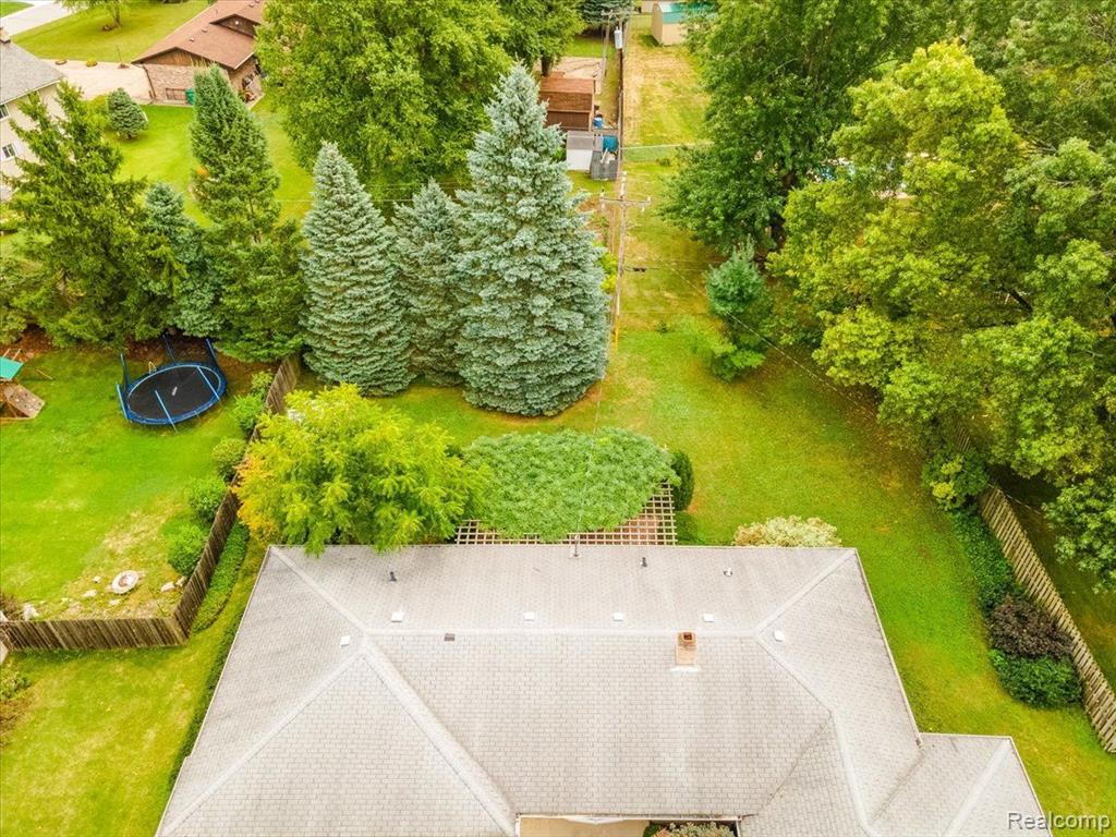 11519 Fisher Road Belleville, MI 48111 - Photo 37 of 47 Gallery Image 37