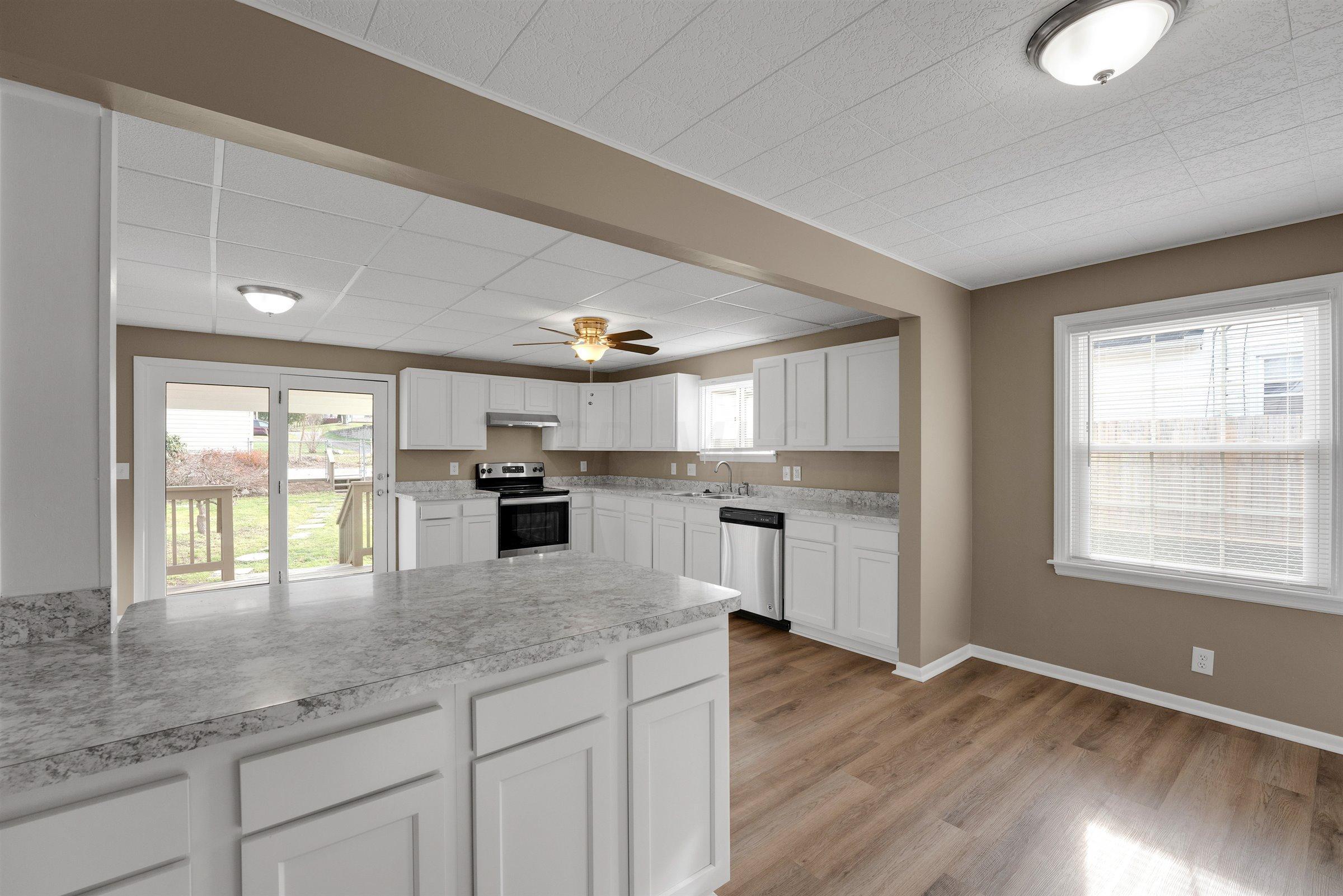 568 Edgemont Road Newark, OH 43055 - Photo 14 of 37
