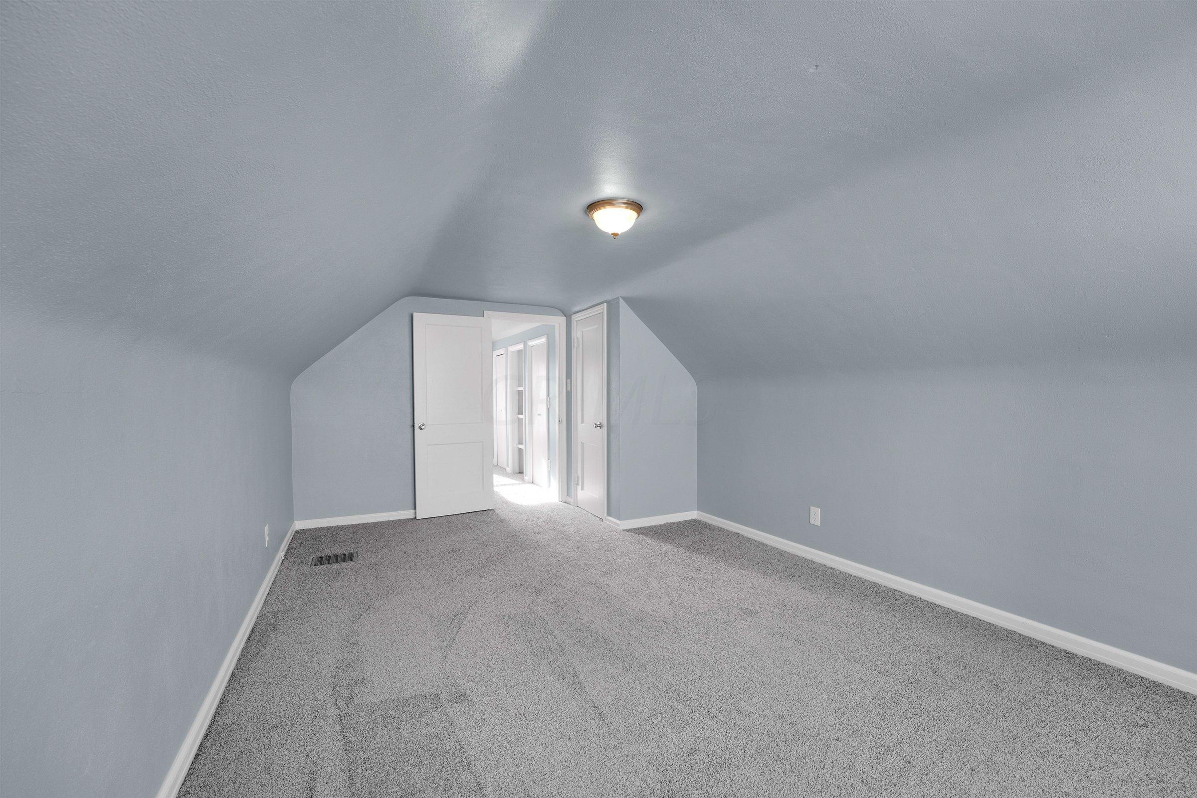 568 Edgemont Road Newark, OH 43055 - Photo 24 of 37