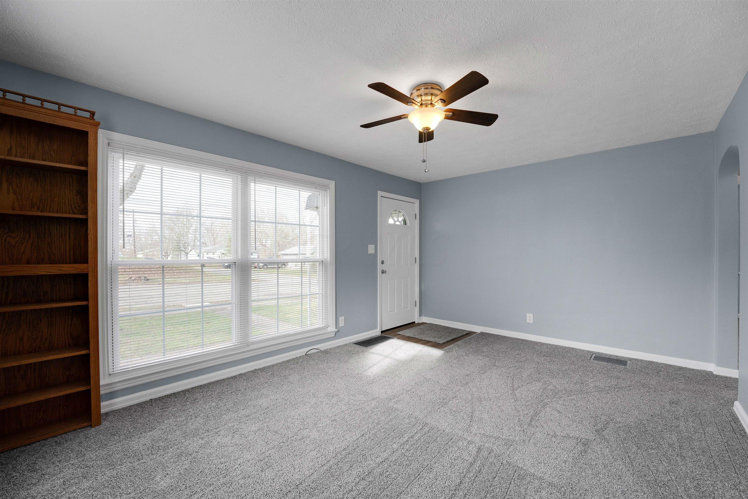 568 Edgemont Road Newark, OH 43055 - Photo 7 of 37