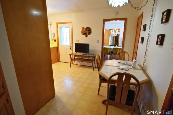 $3,000 | 30 Day Spring Avenue, Hamden, CT 06518