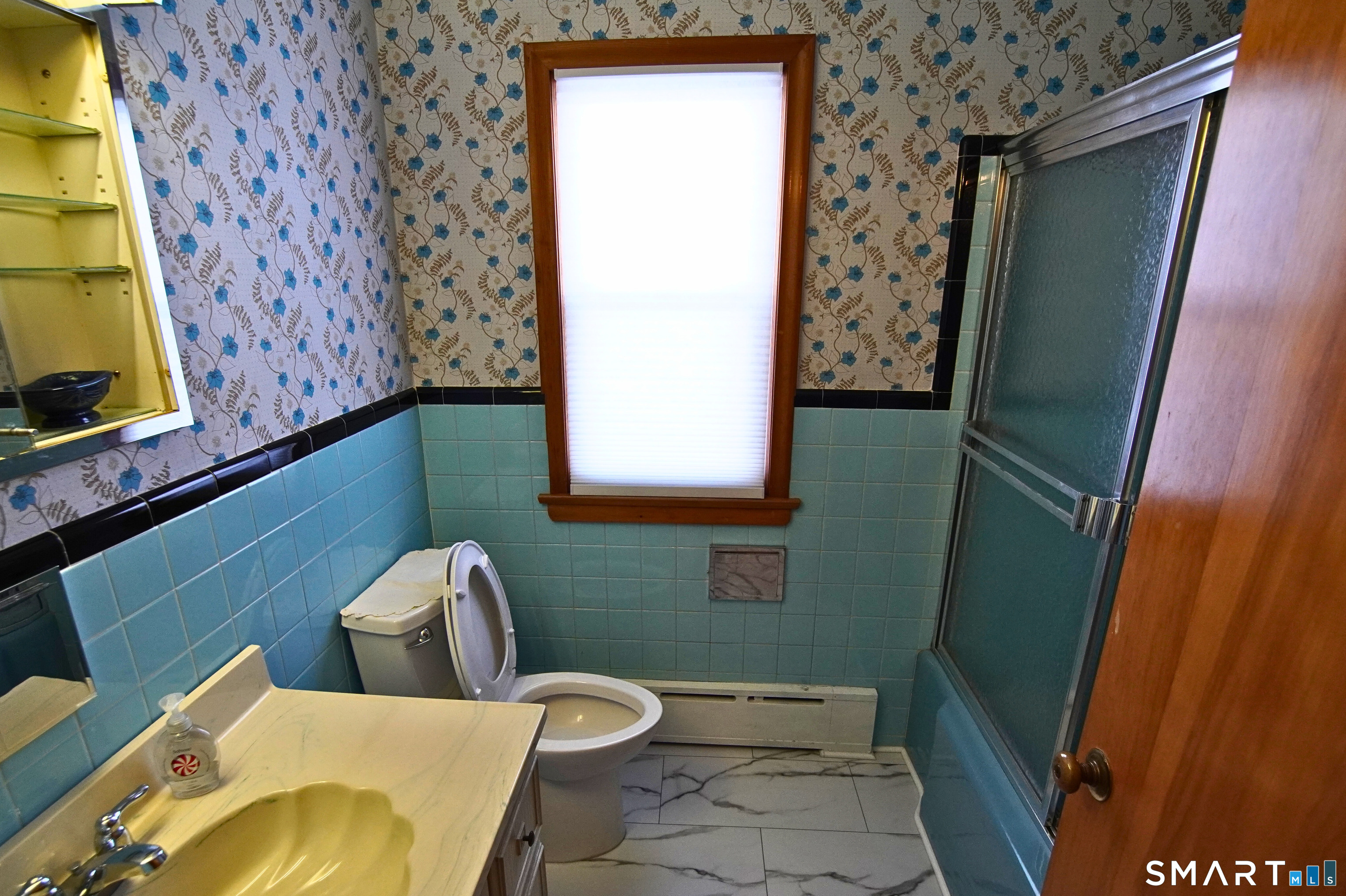 30 Day Spring Avenue Hamden, CT 06518 - Photo 16 of 32