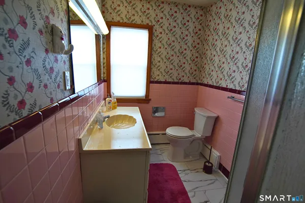 $3,000 | 30 Day Spring Avenue, Hamden, CT 06518