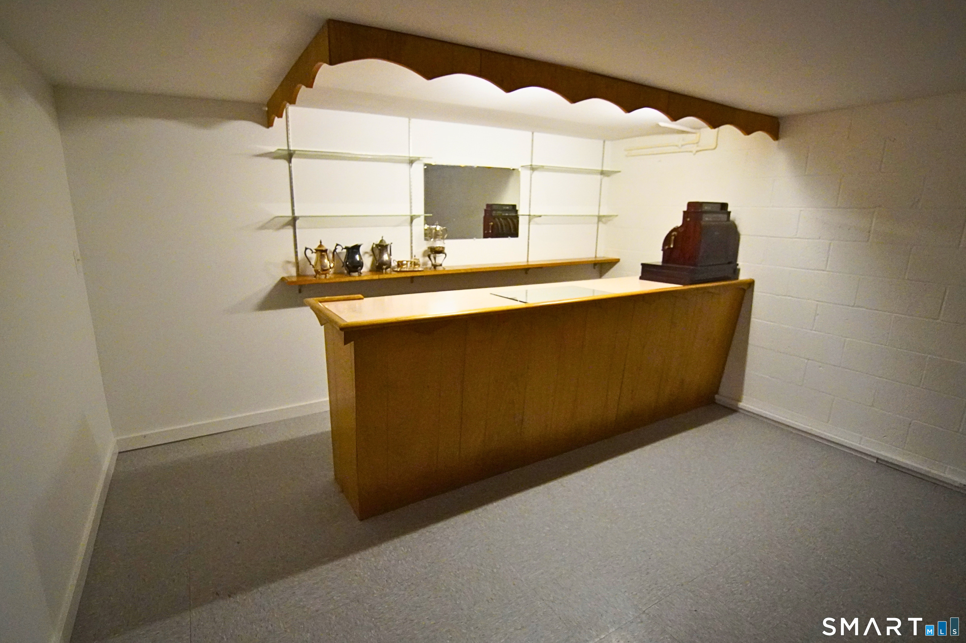 30 Day Spring Avenue Hamden, CT 06518 - Photo 24 of 32