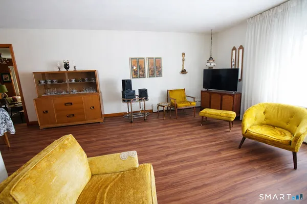 $3,000 | 30 Day Spring Avenue, Hamden, CT 06518