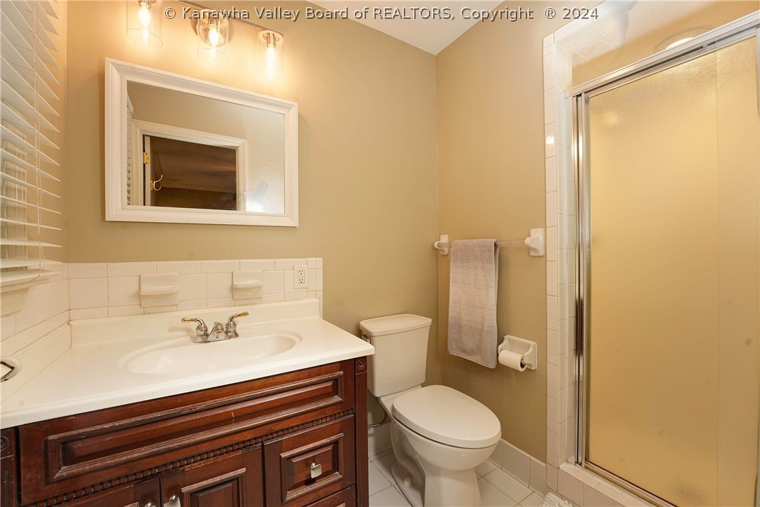1422 Mt Vernon Road Charleston, WV 25314 - Photo 11 of 33 Gallery Image 11