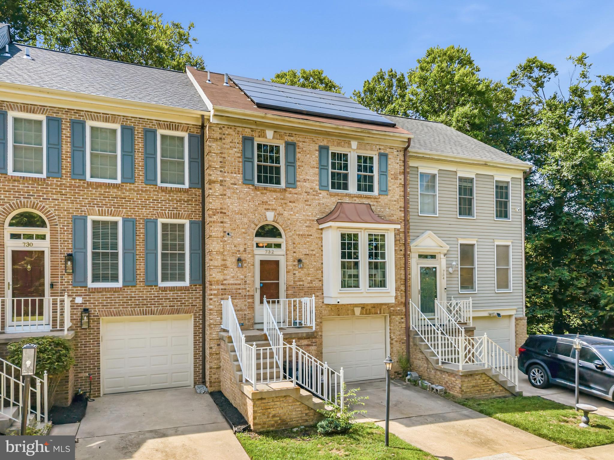 732 Streamside Drive Bowie, MD 20721 - Photo 2 of 32