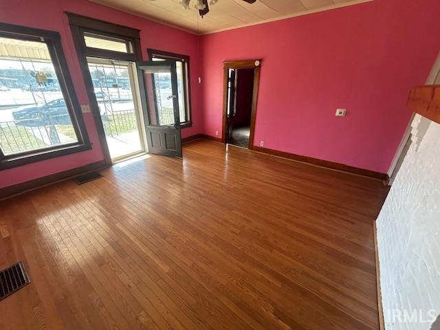 64 East Washington Avenue Peru, IN 46970 - Photo 2 of 14