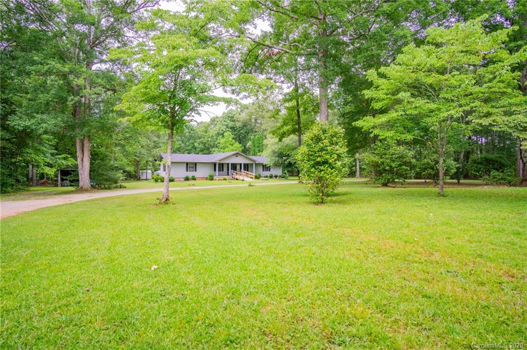 726 Kelly Road York, SC 29745 - Photo 26 of 31 a view of a house with a yard