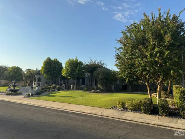 a view of a volley ball court