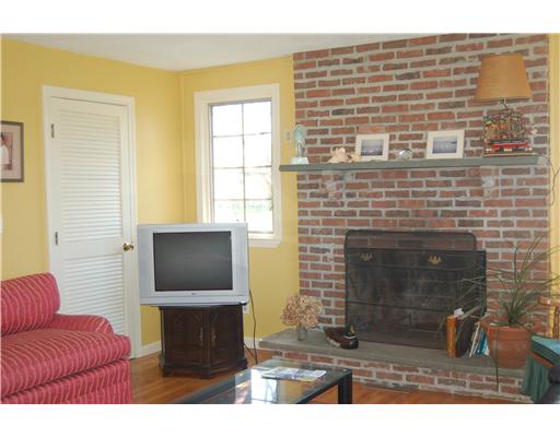139 Prospect Road South Kingstown, RI 02879 - Photo 10 of 12 Exterior Front.