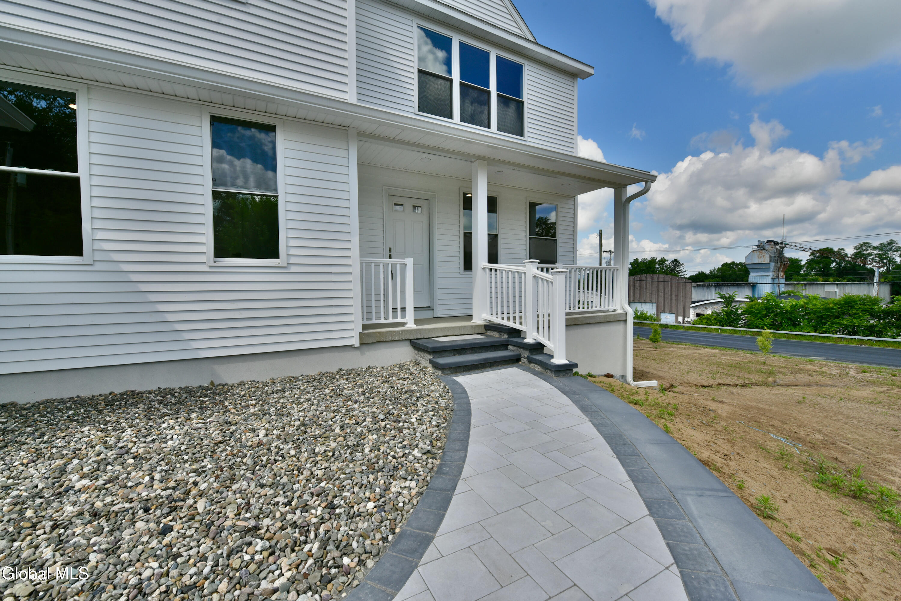 802 South Ravine Road Niskayuna, NY 12309 - Photo 15 of 60 5