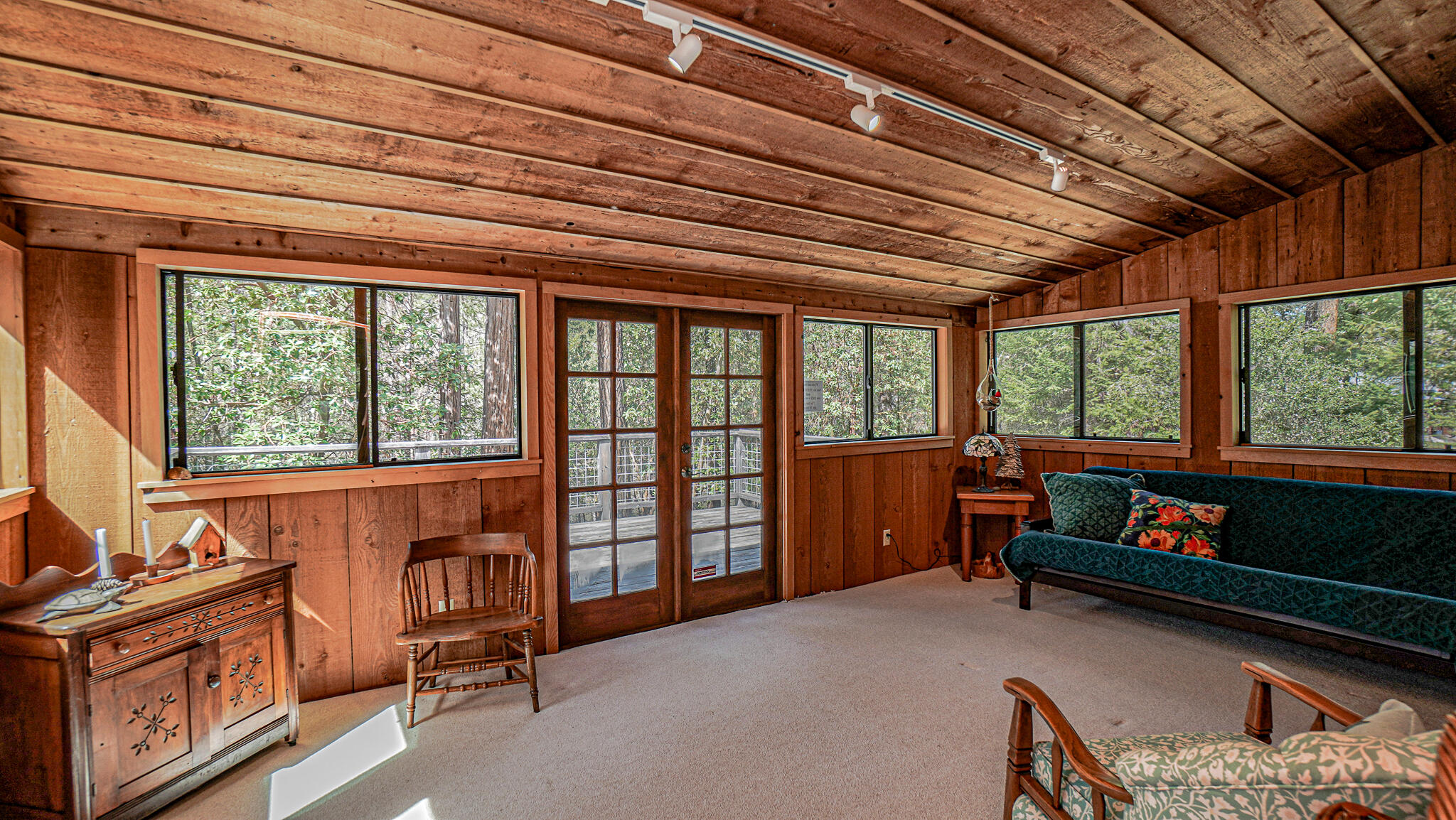 14738 Upper Applegate Road Jacksonville, OR 97530 - Photo 53 of 60 Cabin - Interior