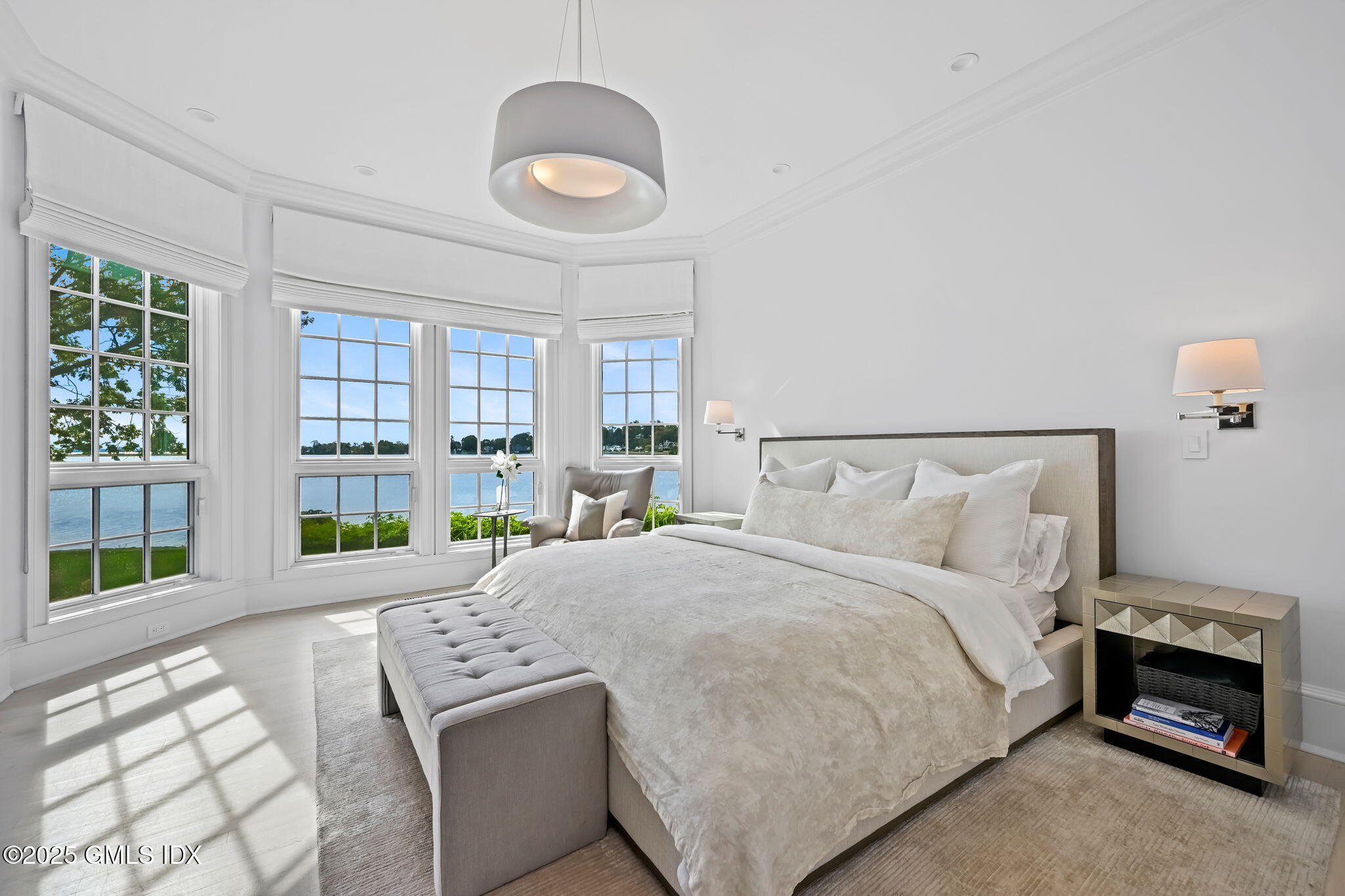 19 Weeds Landing Darien, CT 06820 - Photo 42 of 98 1st floor master bed