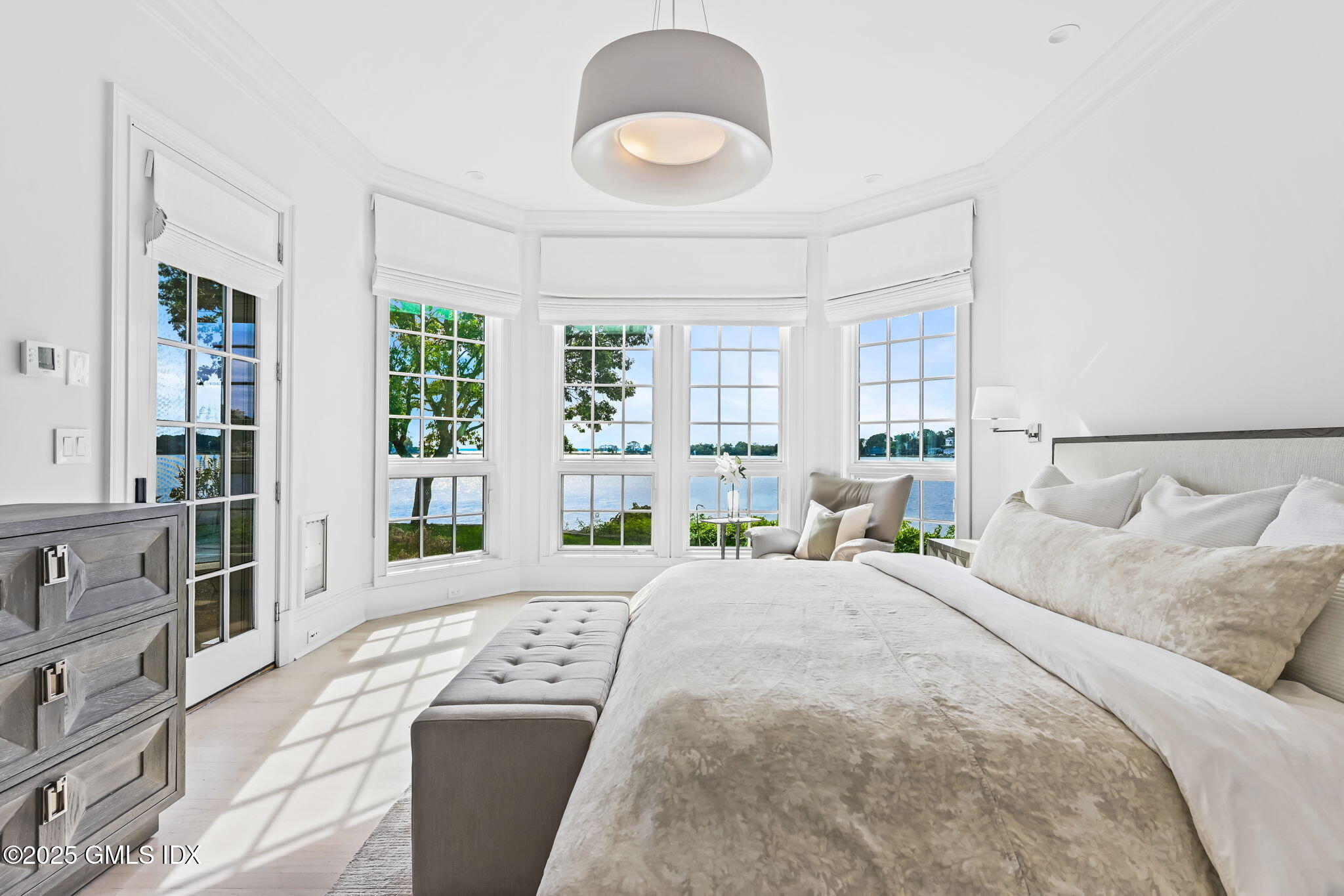 19 Weeds Landing Darien, CT 06820 - Photo 43 of 98 1st floor master bed