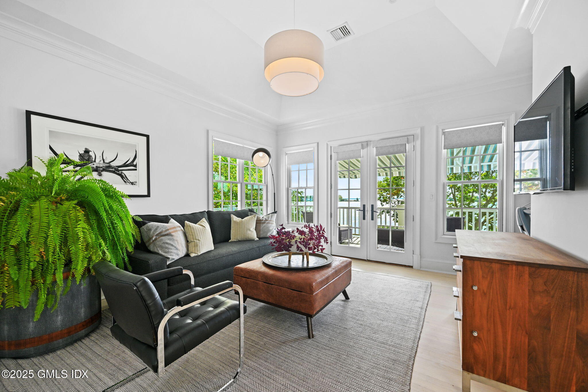 19 Weeds Landing Darien, CT 06820 - Photo 51 of 98 sitting and guest bedroom