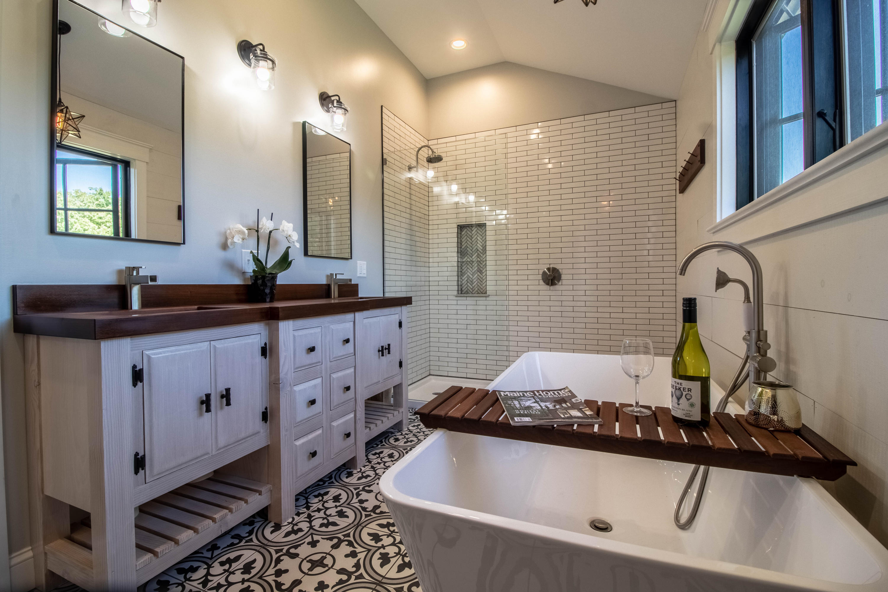 276 Broadturn Road Scarborough, ME 04074 - Photo 20 of 37 Master Bathroom