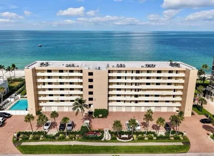 $1,299,000 | 10475 Gulf Shore Drive, Unit 122, Naples, FL 34108