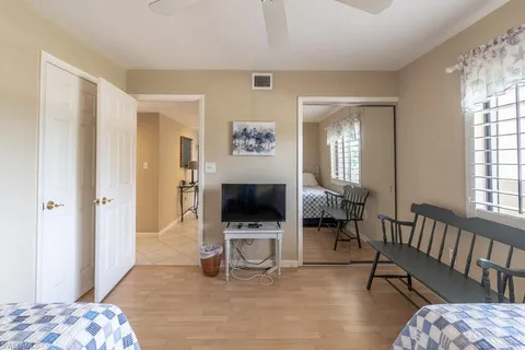 $1,299,000 | 10475 Gulf Shore Drive, Unit 122, Naples, FL 34108