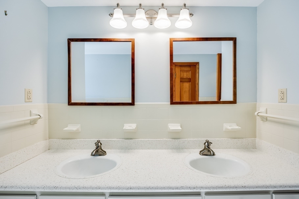 65 Millstone Way Barnstable, MA 02632 - Photo 33 of 42 Gallery Image 33