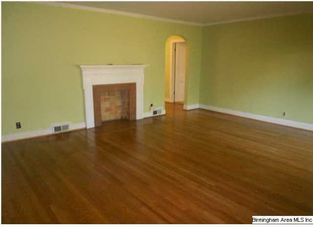 1719 Wellington Road Birmingham, AL 35209 - Photo 15 of 22