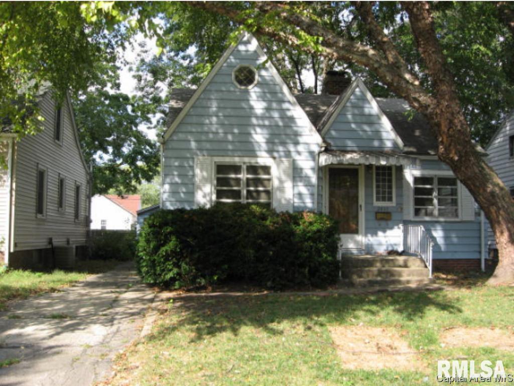 2439 South 8th Street Springfield, IL 62703 - Photo 1 of 11