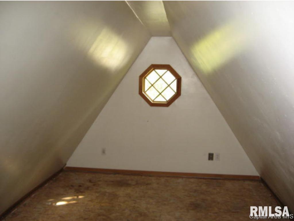 2439 South 8th Street Springfield, IL 62703 - Photo 6 of 11