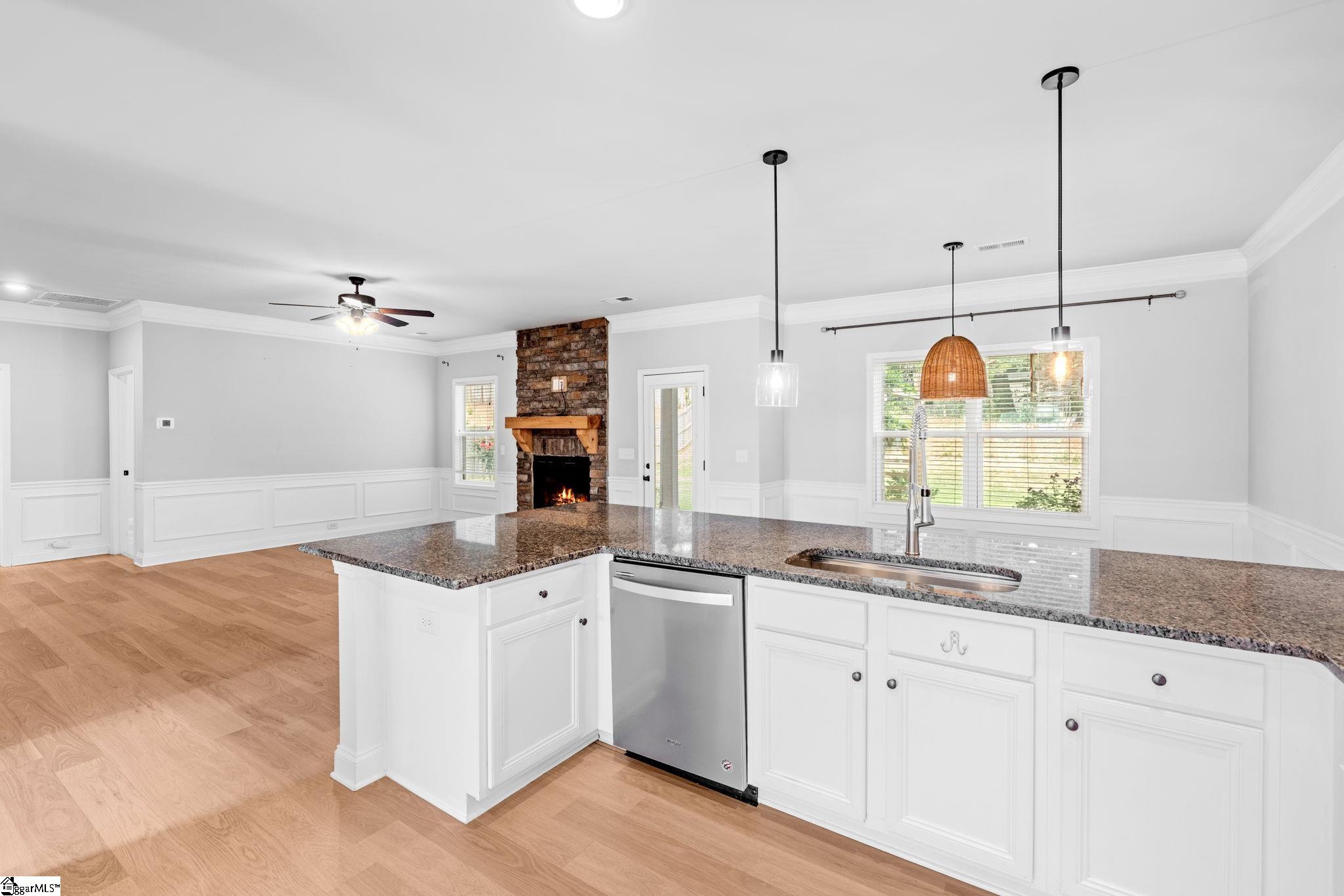 265 Delbourne Lane Greer, SC 29651 - Photo 21 of 47