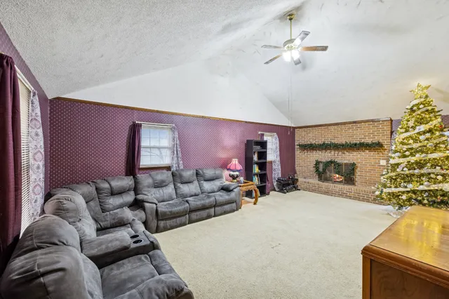 $255,000 | 17 Cherry Lane, Morrison, TN 37357