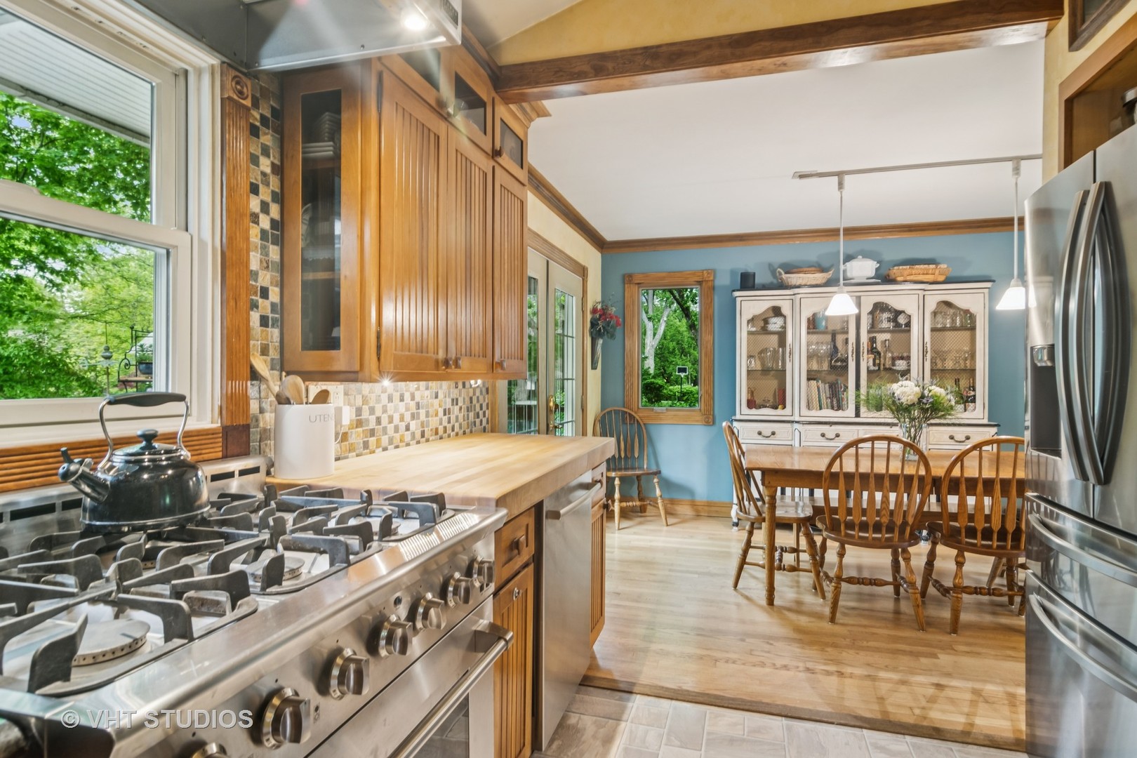 90 Golfview Road Lake Zurich, IL 60047 - Photo 13 of 52