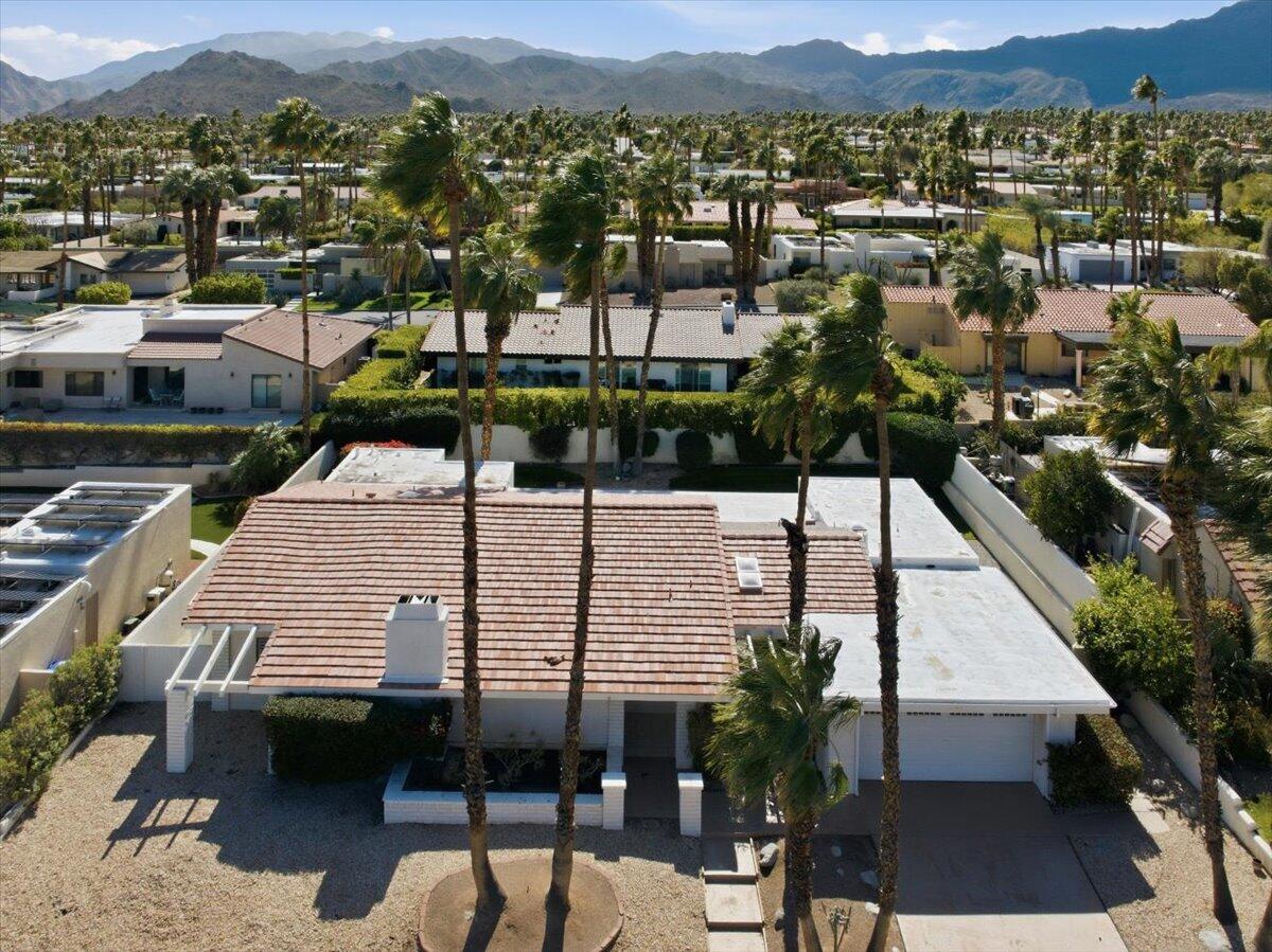 72795 Somera Road Palm Desert, CA 92260 - Photo 42 of 47 53-Aerial Front View