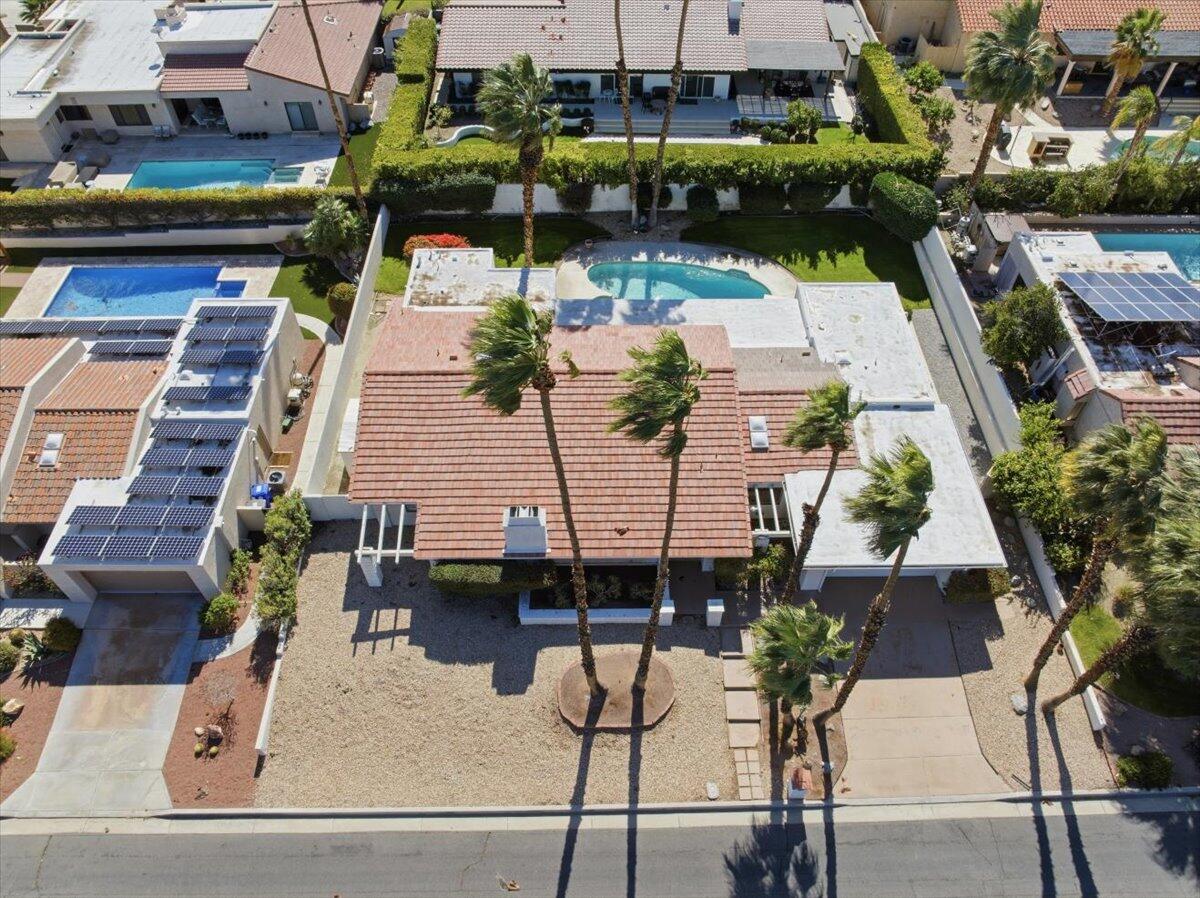 72795 Somera Road Palm Desert, CA 92260 - Photo 43 of 47 55-Aerial Front View