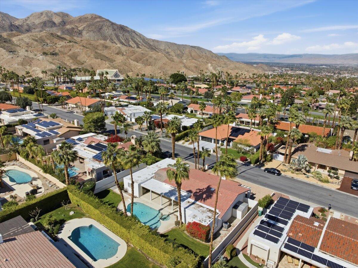 72795 Somera Road Palm Desert, CA 92260 - Photo 44 of 47 56-Aerial Back View