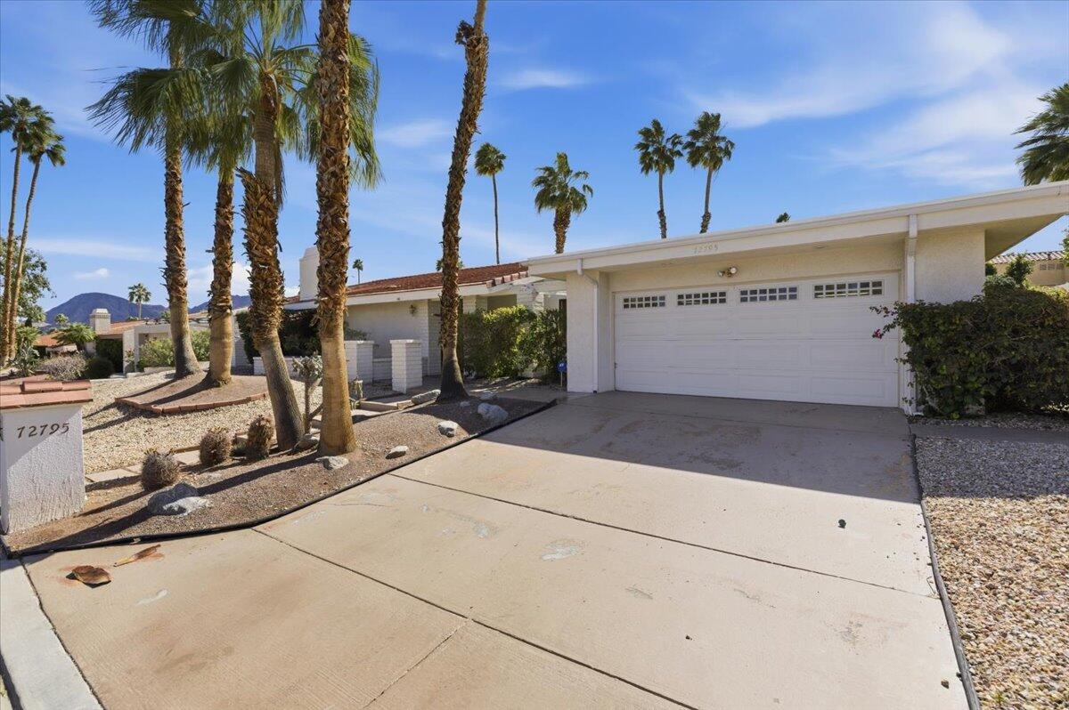 72795 Somera Road Palm Desert, CA 92260 - Photo 7 of 47 10-Front View