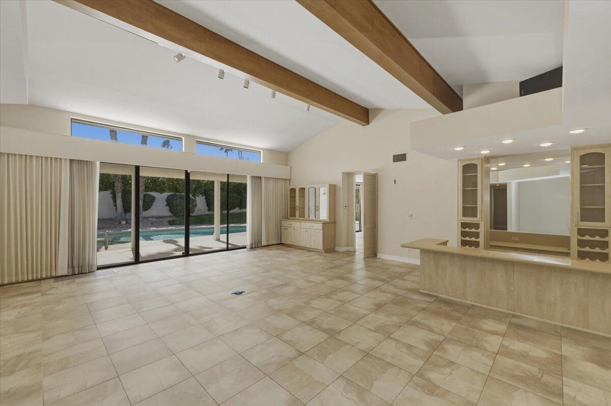 72795 Somera Road Palm Desert, CA 92260 - Photo 10 of 47 16-Living Room