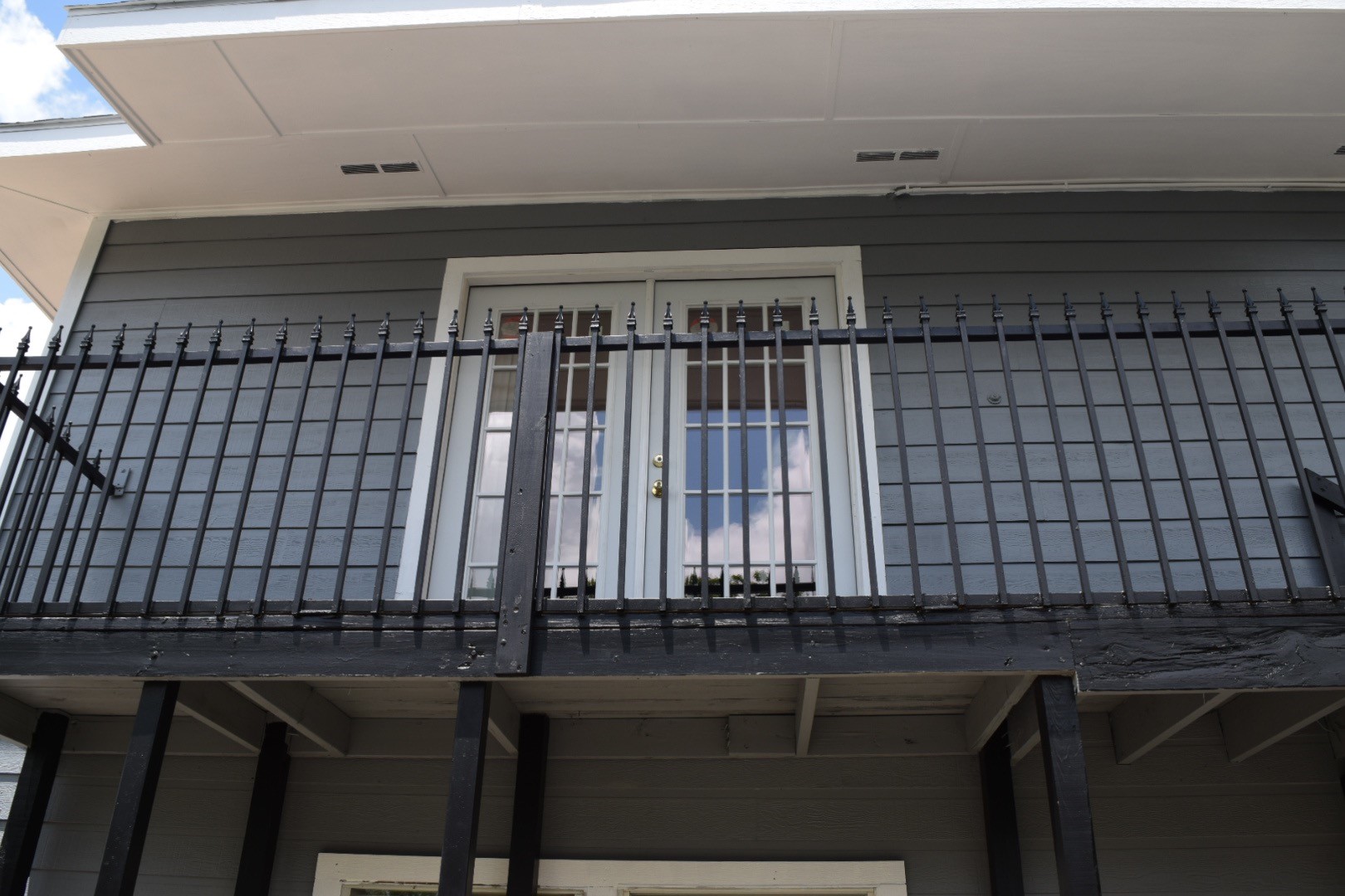 7715 Glover Street Houston, TX 77012 - Photo 2 of 8 a view of a brick wall