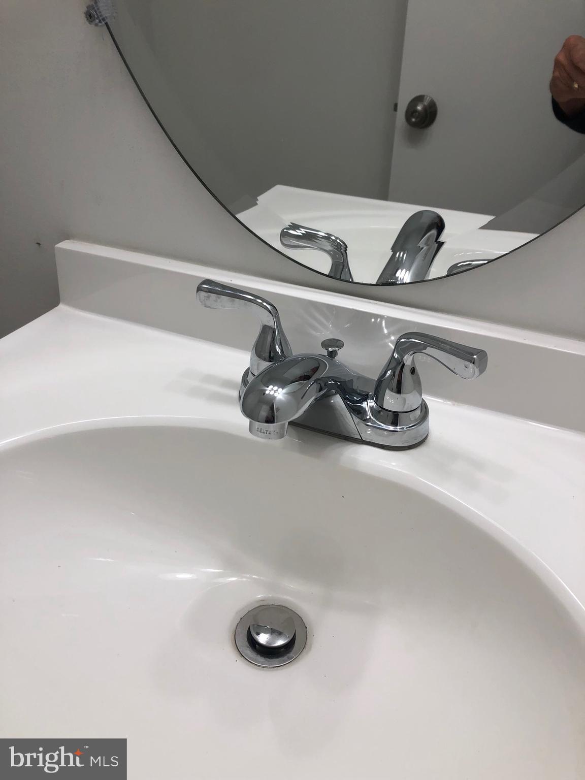 13127 Haddock Road Woodbridge, VA 22193 - Photo 21 of 24 New faucet