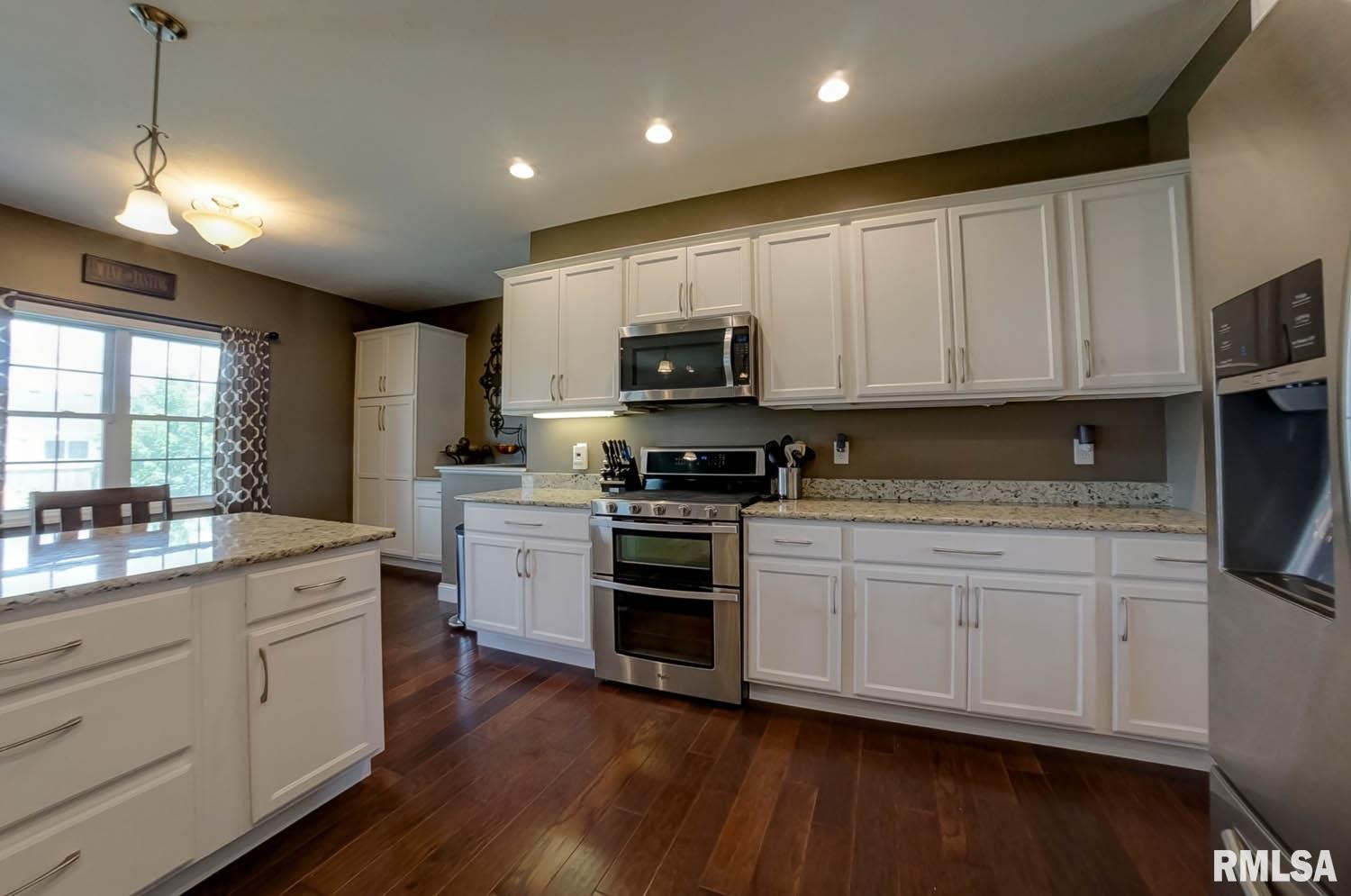 530 Waterwheel Drive Rochester, IL 62563 - Photo 19 of 47