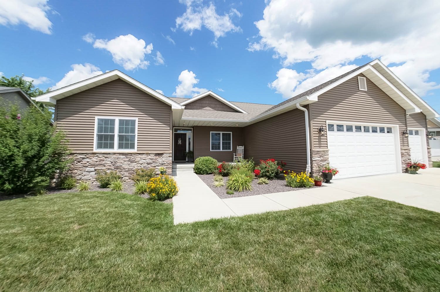 530 Waterwheel Drive Rochester, IL 62563 - Photo 2 of 47