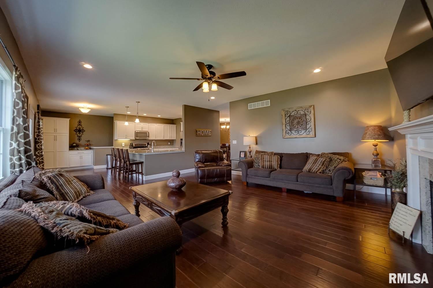 530 Waterwheel Drive Rochester, IL 62563 - Photo 27 of 47
